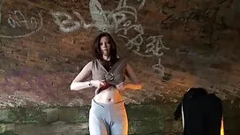 Một người chồng với  ...