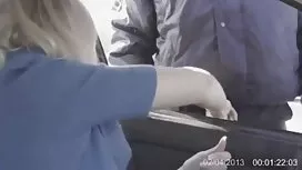 Âm đạo khoan trên xe ...