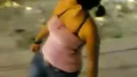 Cô gái trong kính râ ...