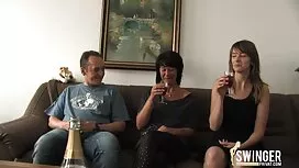 Cô phim sec cu ba ăn ...