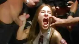 Một bận rộn bạn gái  ...